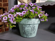 Load image into Gallery viewer, Blue Willow Vintage Workshop - French Pot