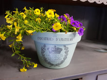 Load image into Gallery viewer, Blue Willow Vintage Workshop - French Pot